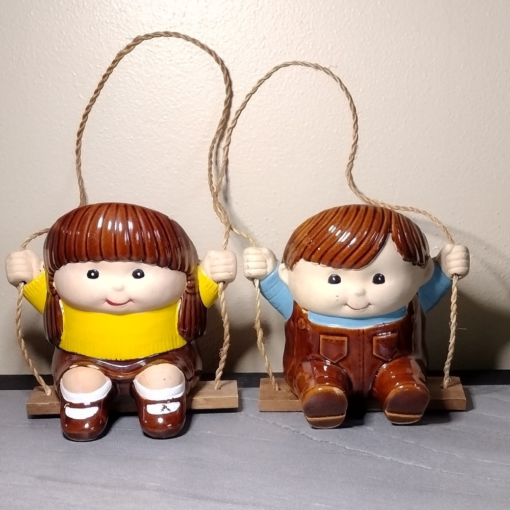 Vintage JSNY Taiwan Girl and Boy on a Swing Planters Set/2